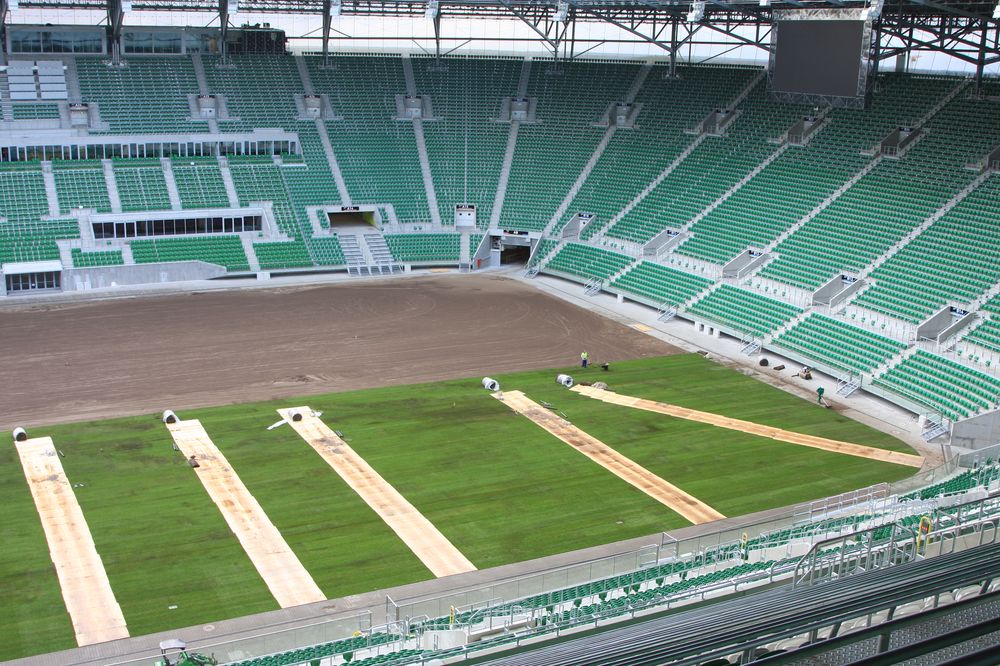 2010 wymiana murawy stadion śląsk wrocław. wykonawca- firma leszek kułak 015